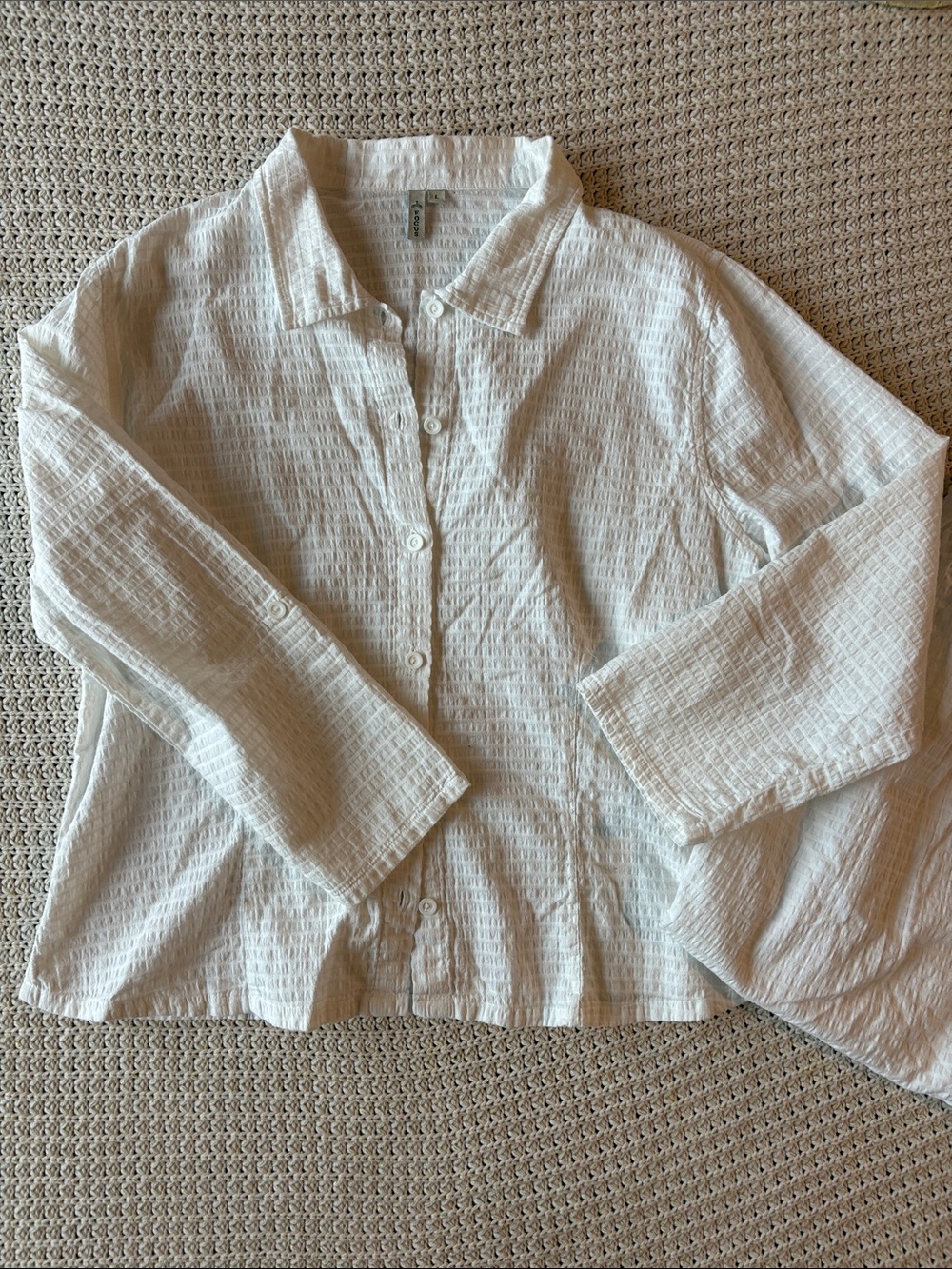 100% cotton size large Focus brand. Lightweight Textured set!